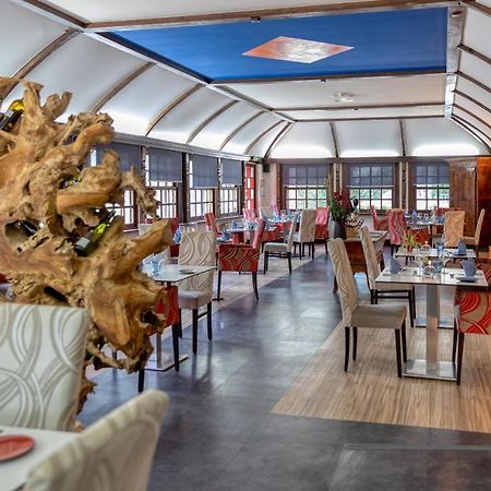 La Commanderie De Champarey Otel Bourgoin-Jallieu Dış mekan fotoğraf