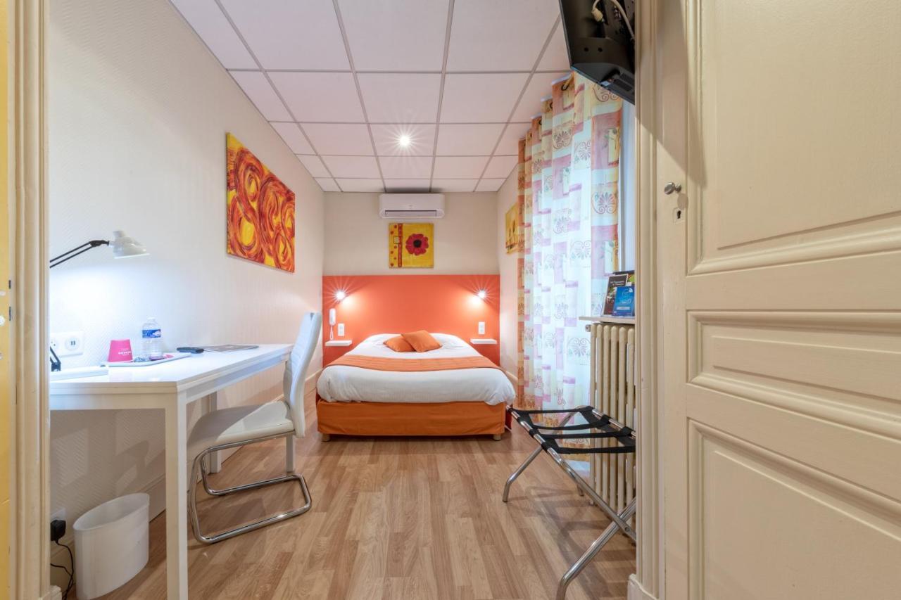 La Commanderie De Champarey Otel Bourgoin-Jallieu Dış mekan fotoğraf