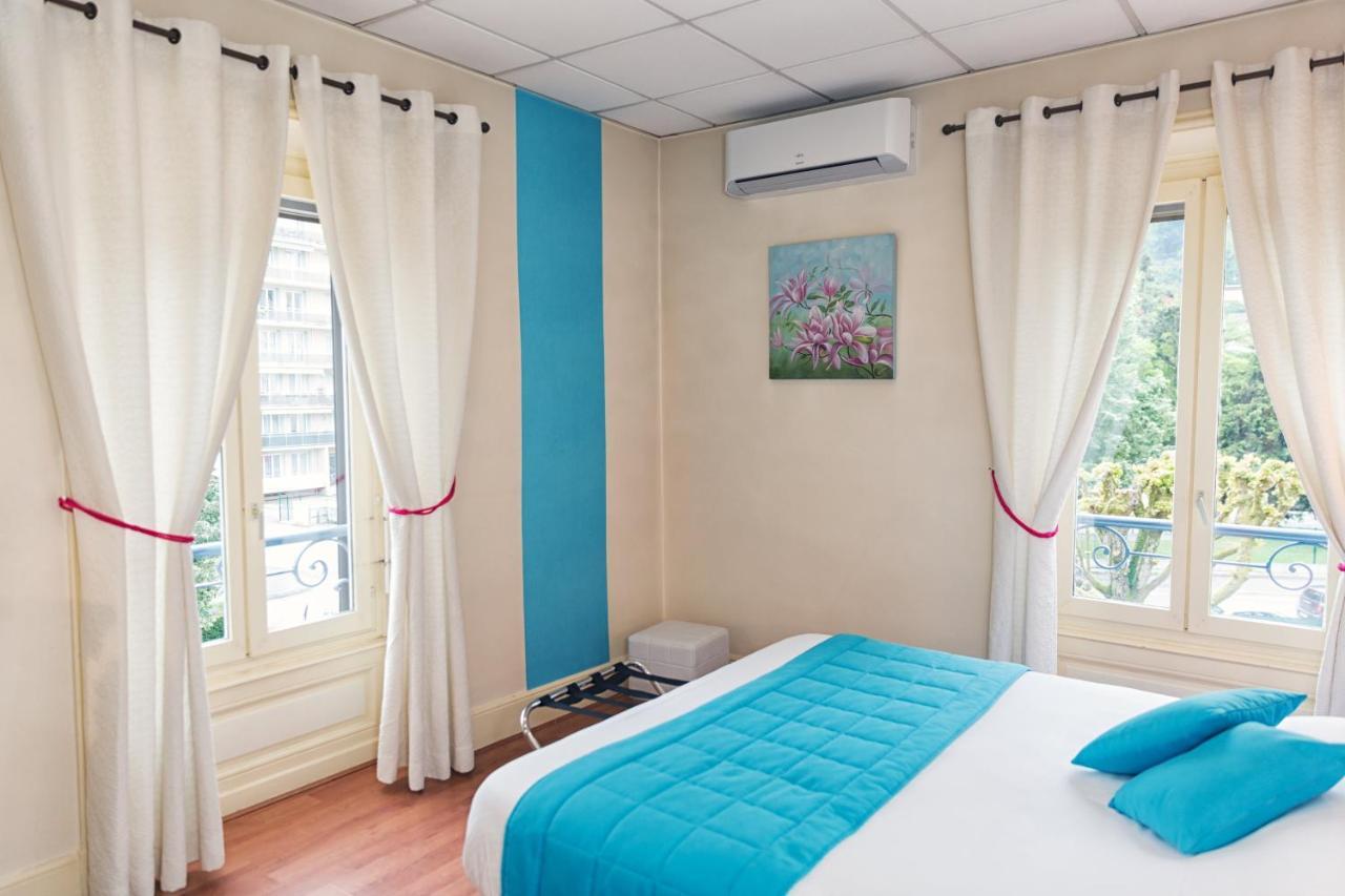 La Commanderie De Champarey Otel Bourgoin-Jallieu Dış mekan fotoğraf